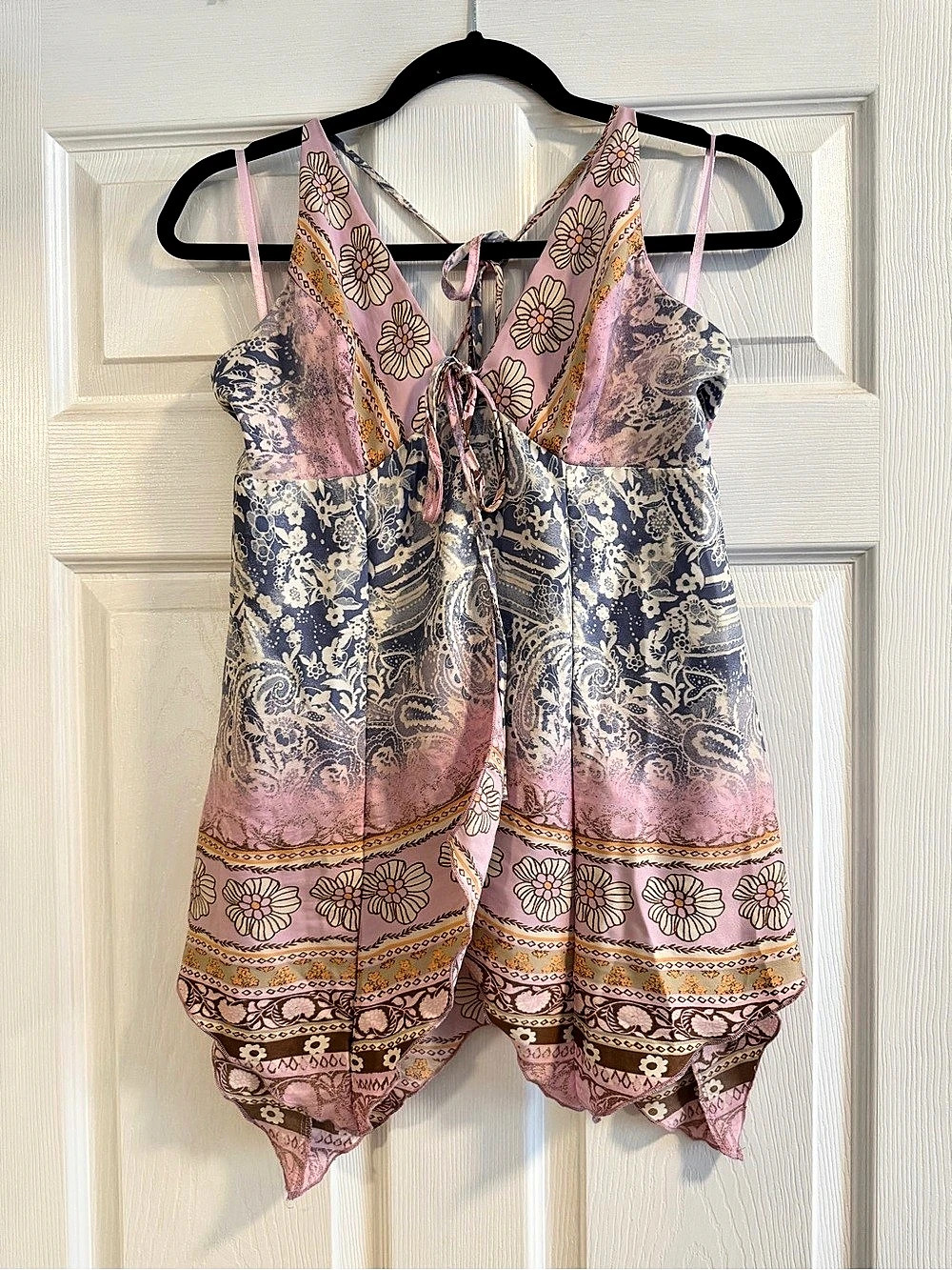 UO Catie Halter Split-Front Flyaway Tunic Top